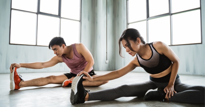 Stretching & Adjustments Aren’t Helping Because you are HYPERMOBILE image